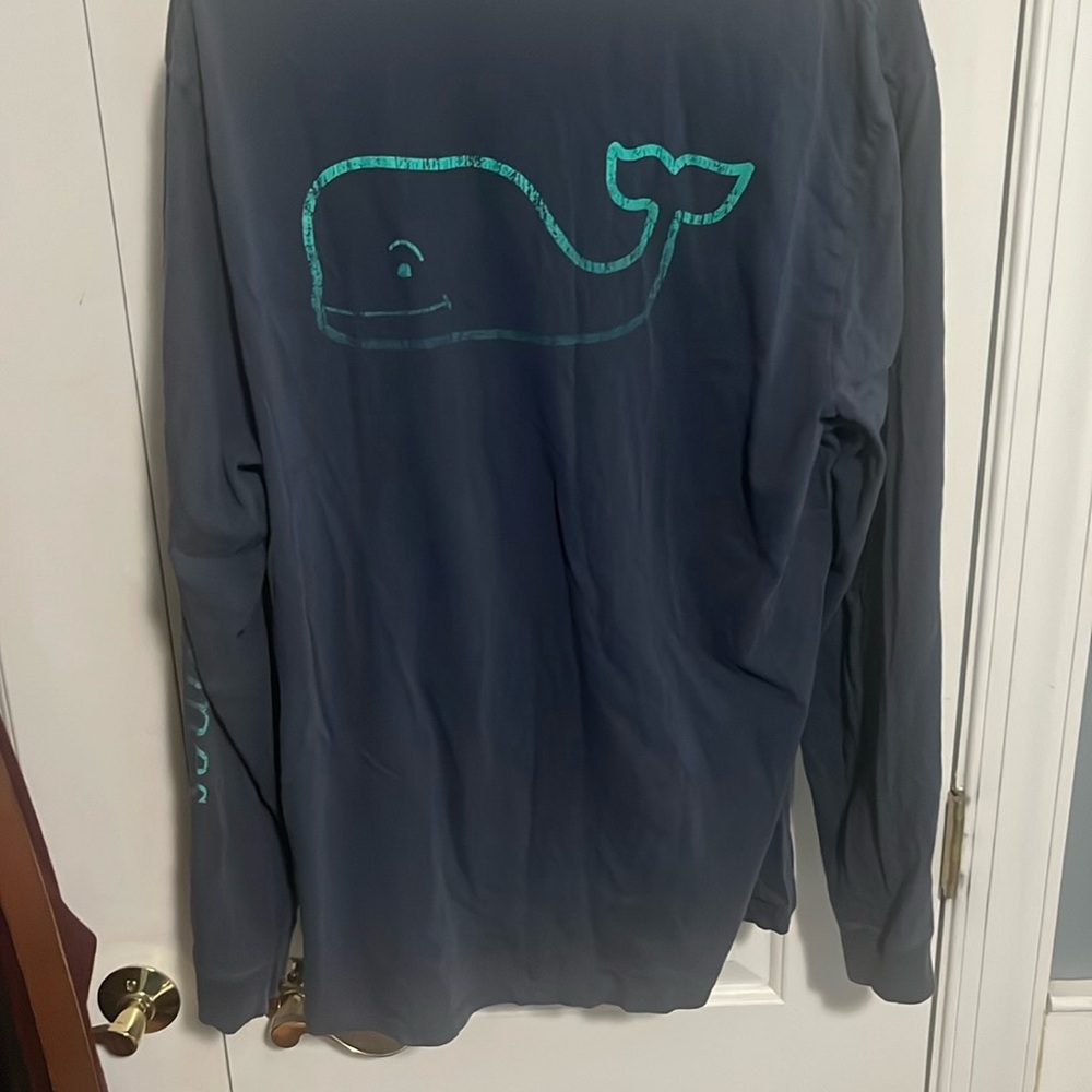 Adult Large Vineyard Vines Long sleeve shirt